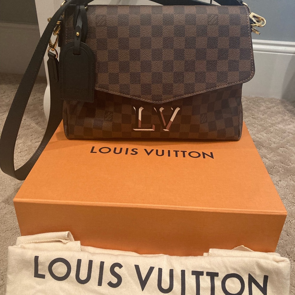 Louis Vuitton bag